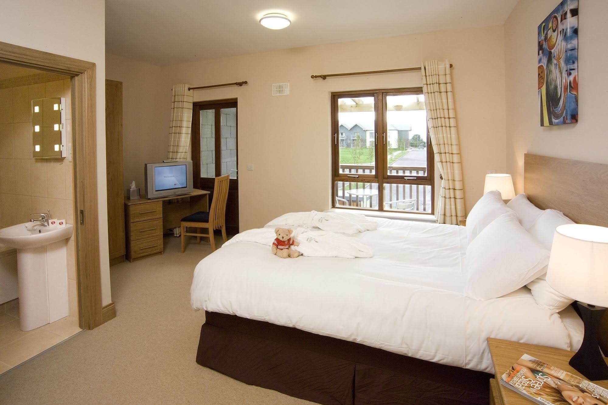 Self Catering Lodges At The Blarney Hotel & Golf Resort Chambre photo
