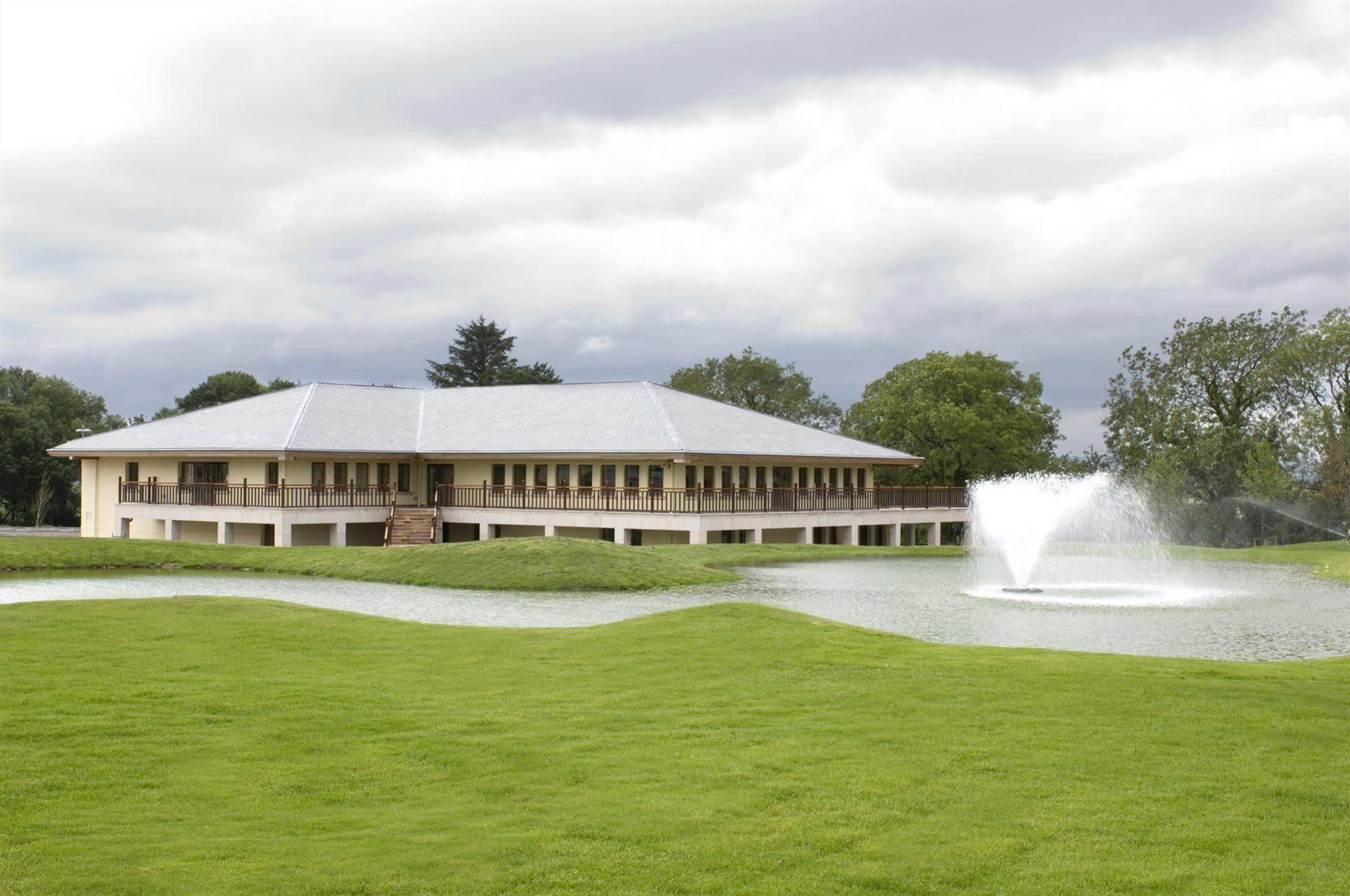 Self Catering Lodges At The Blarney Hotel & Golf Resort Extérieur photo